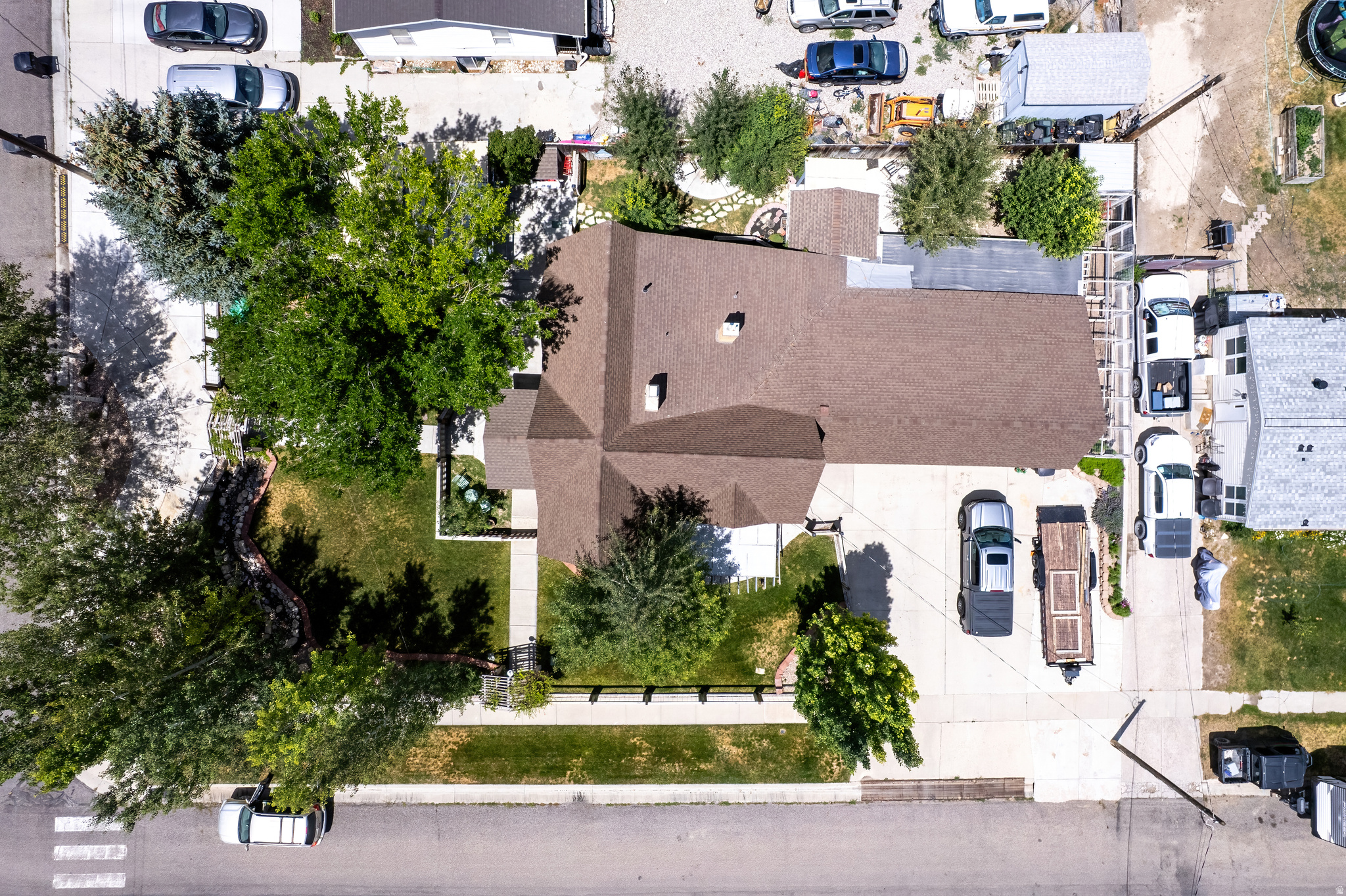 main property photo 73
