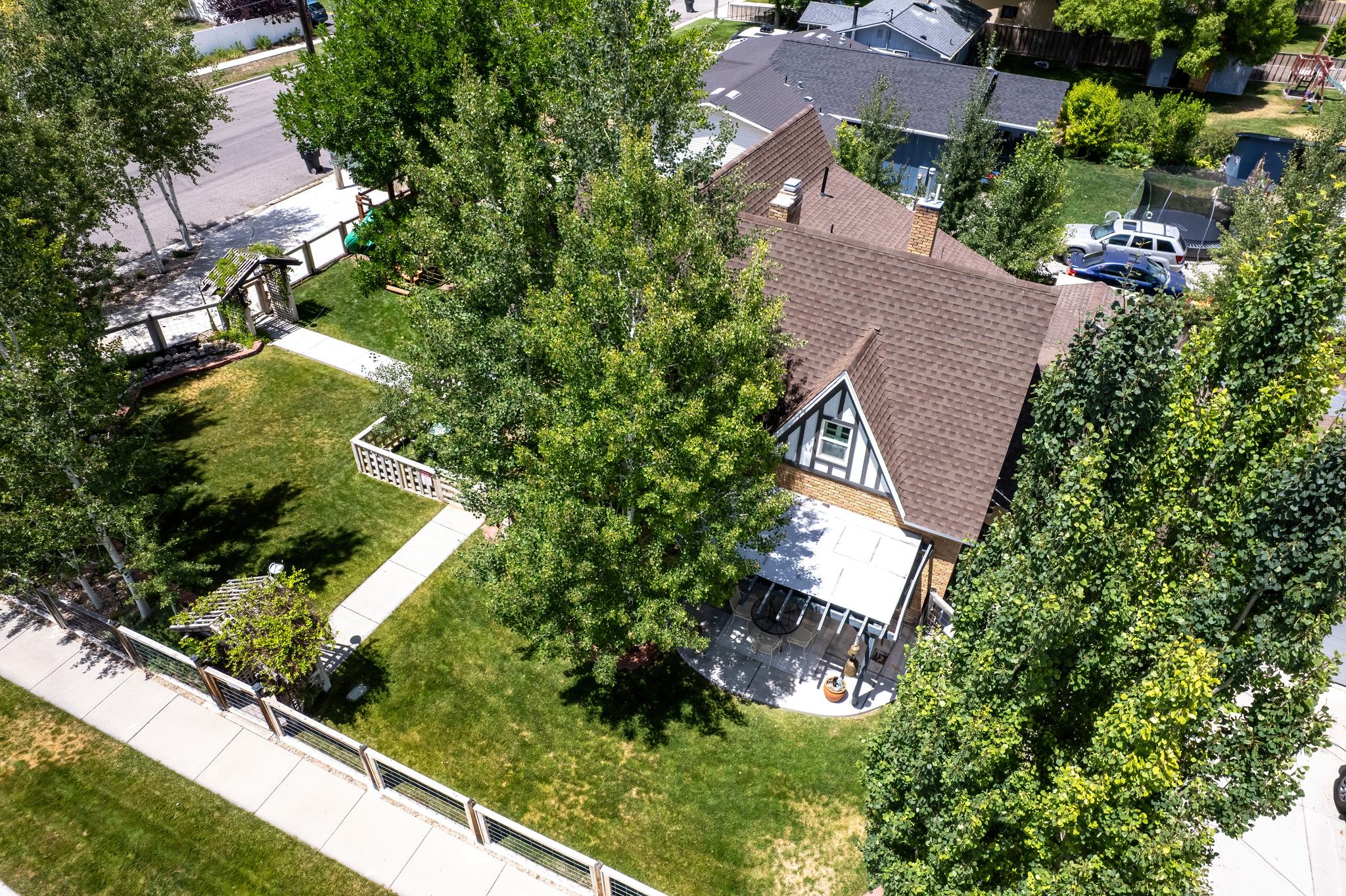 main property photo 74