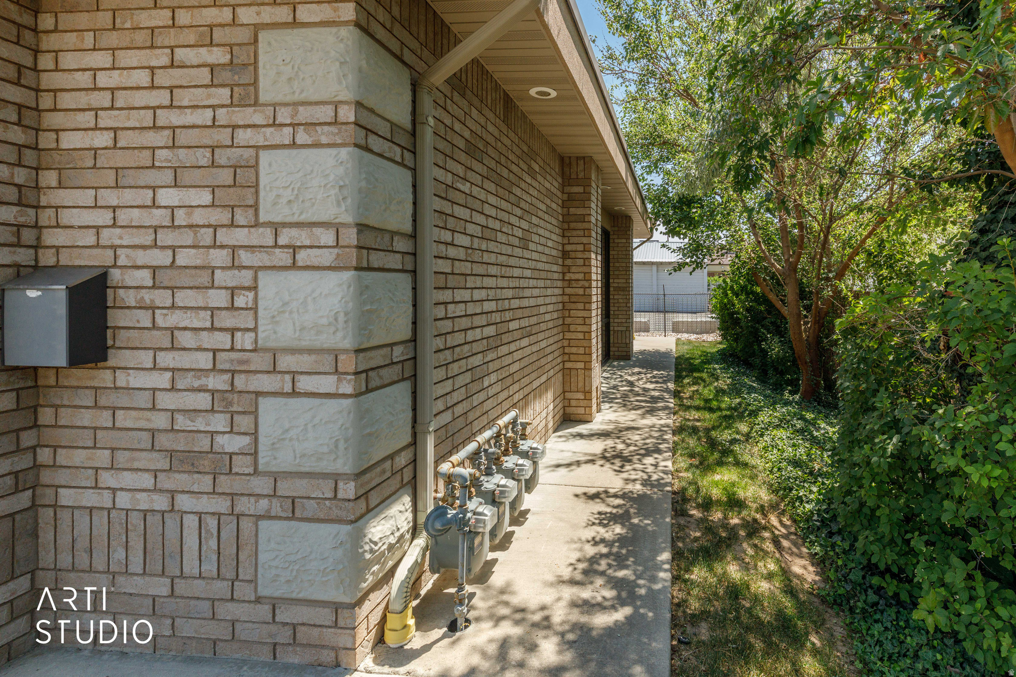 main property photo 3
