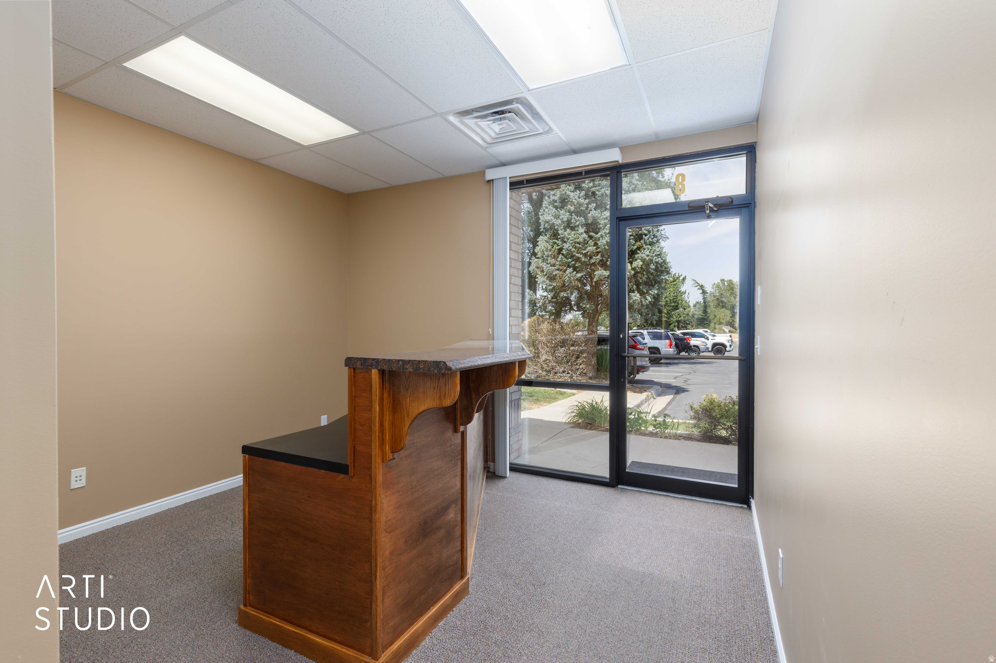 main property photo 6