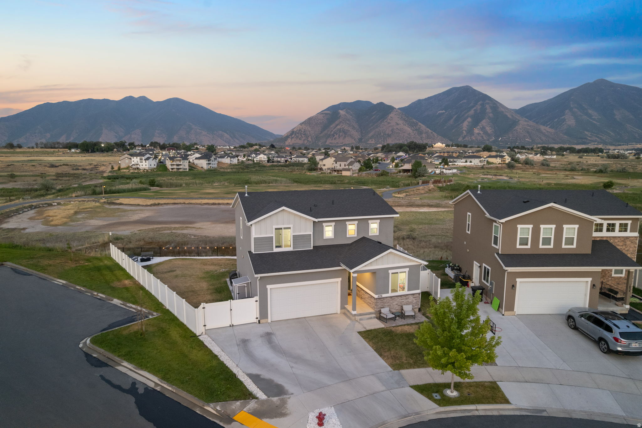 main property photo 74