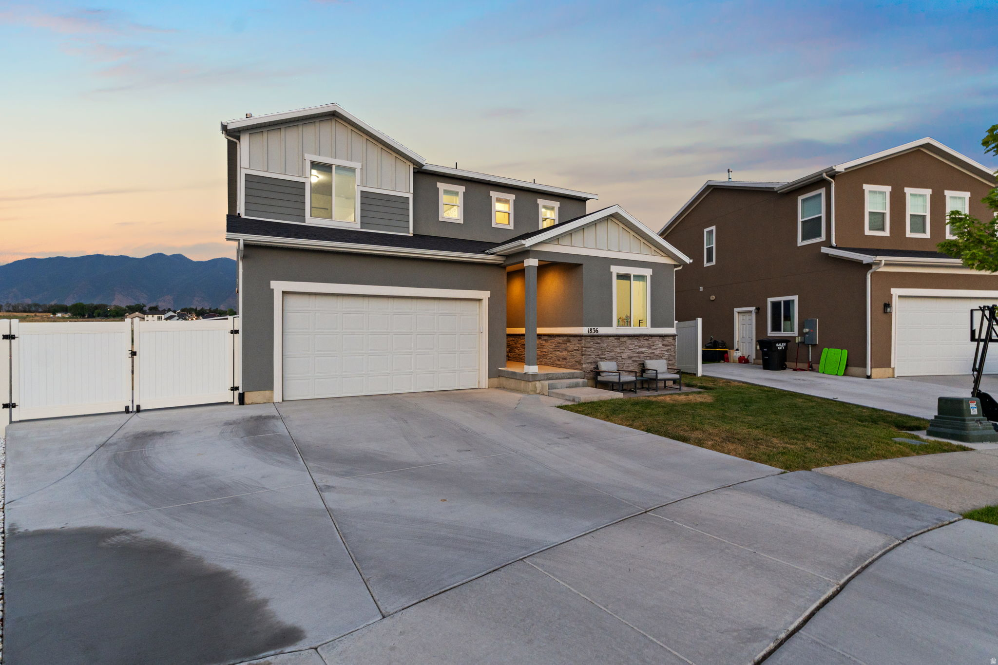 main property photo 77