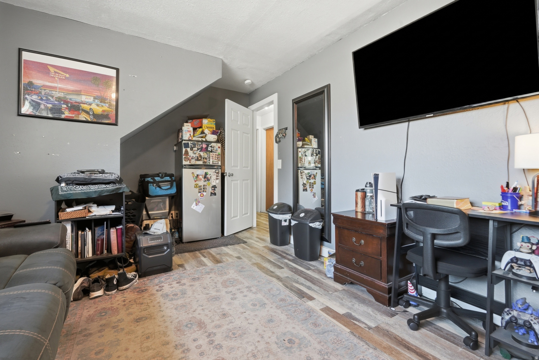 main property photo 17