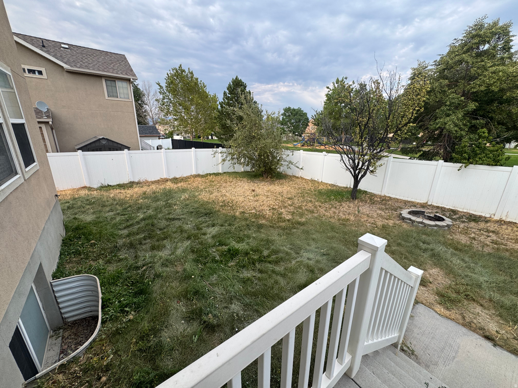 main property photo 24