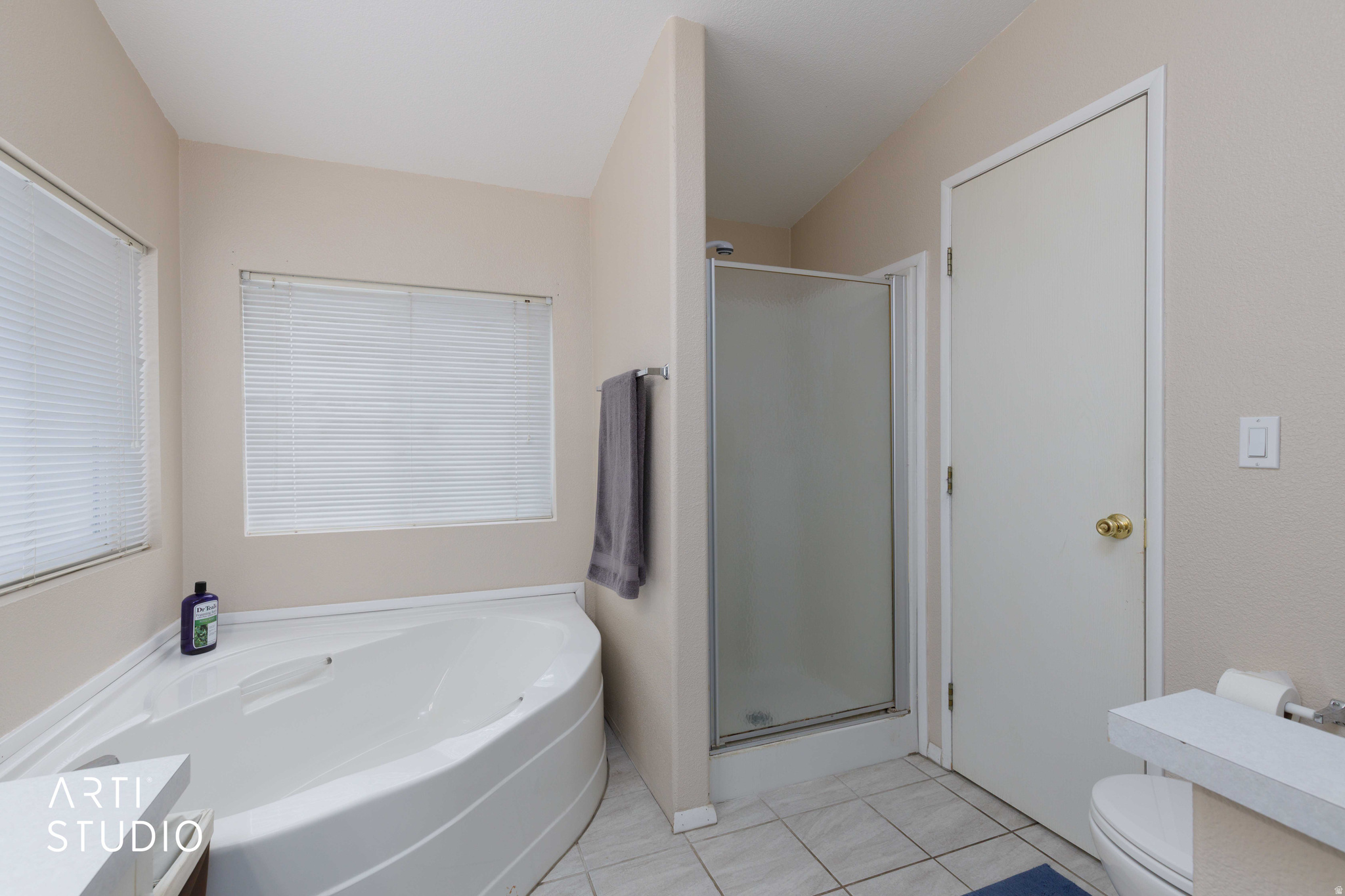 main property photo 22