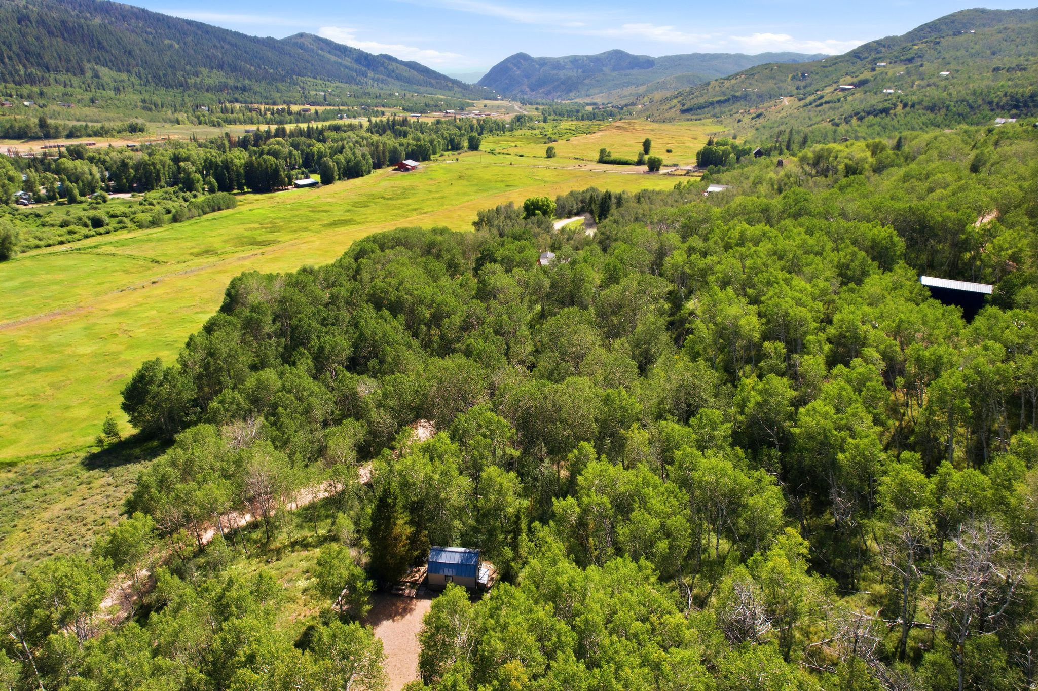 main property photo 19