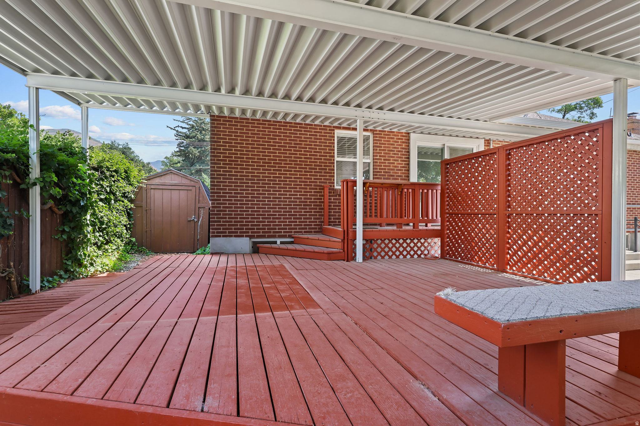 main property photo 36