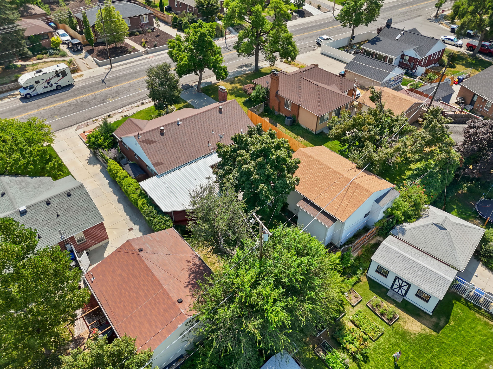 main property photo 47