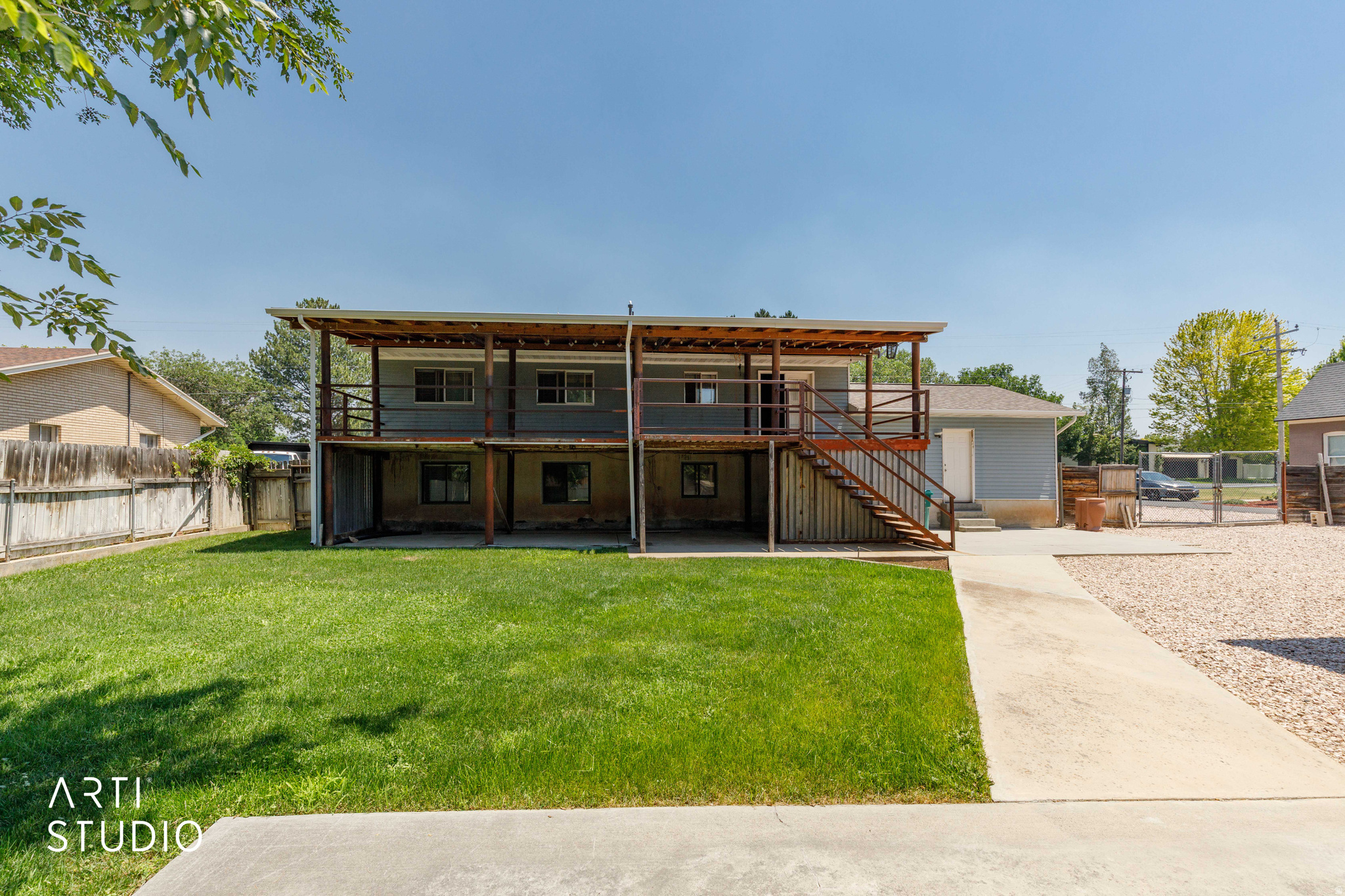 main property photo 26