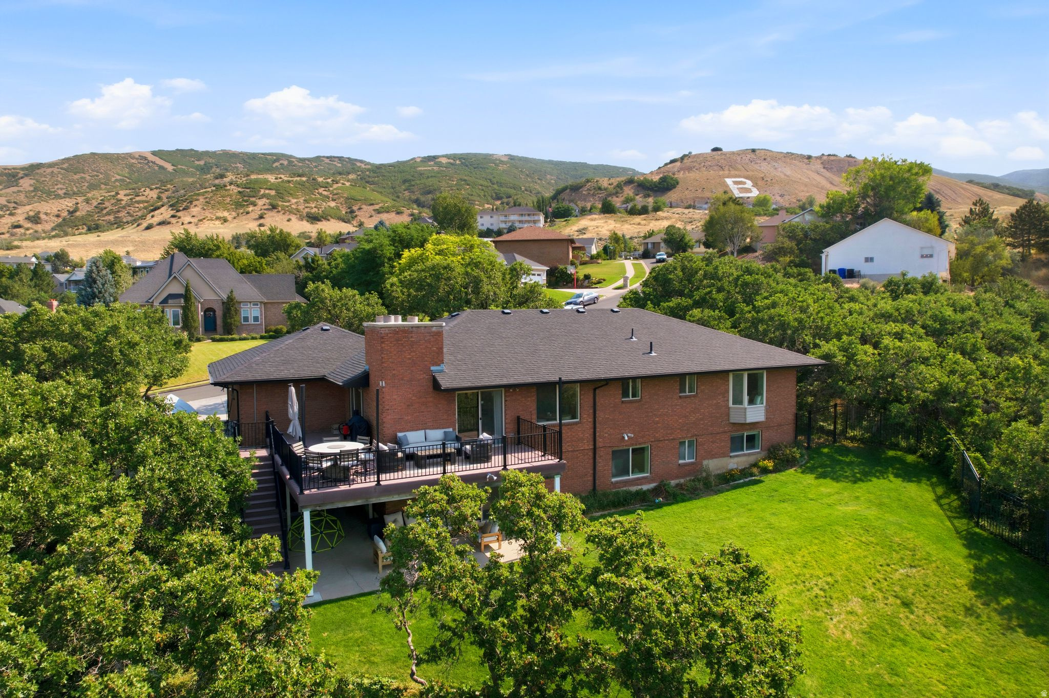 main property photo 46