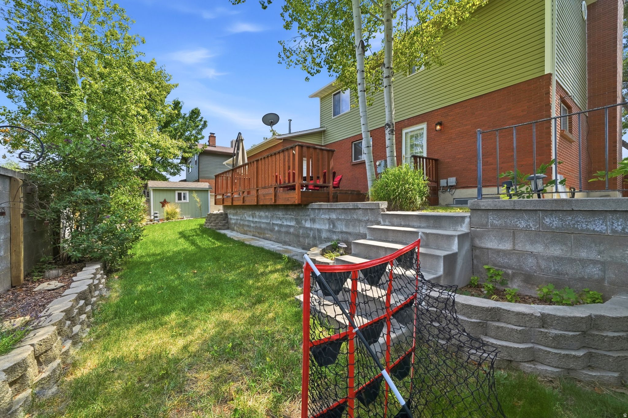 main property photo 41