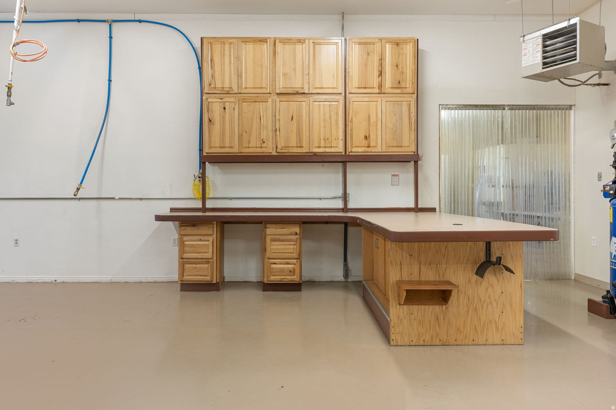 main property photo 54