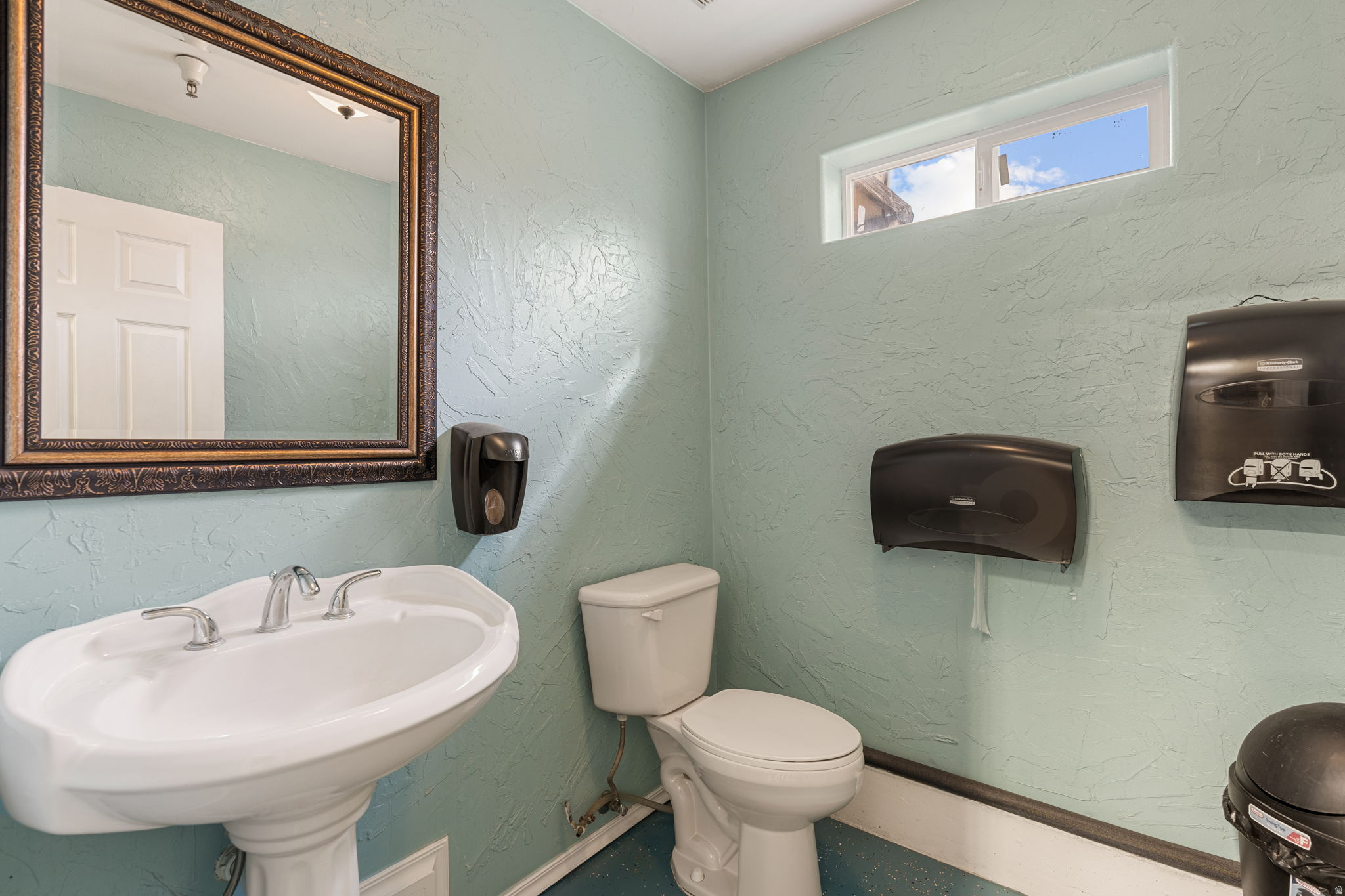 main property photo 64