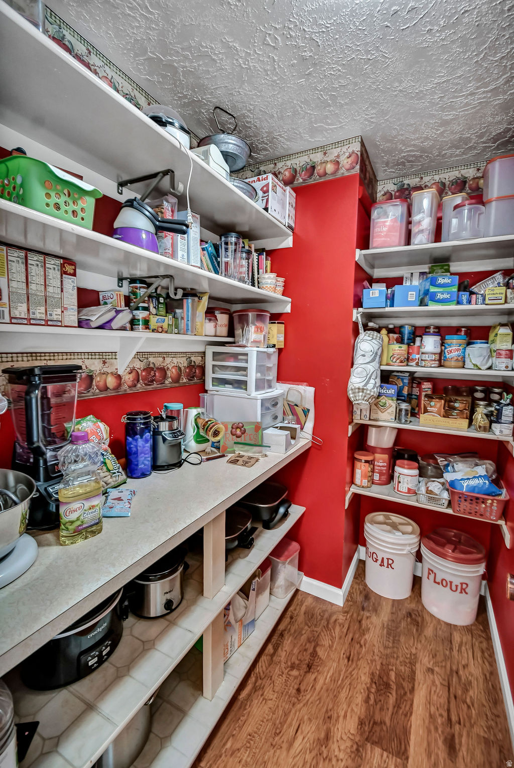 main property photo 19