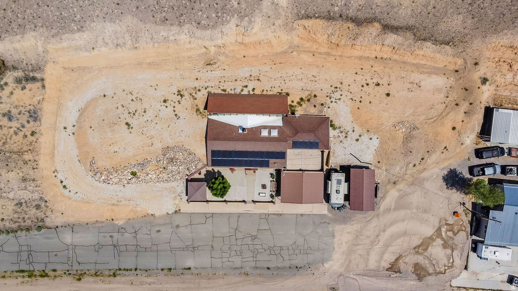 main property photo 58