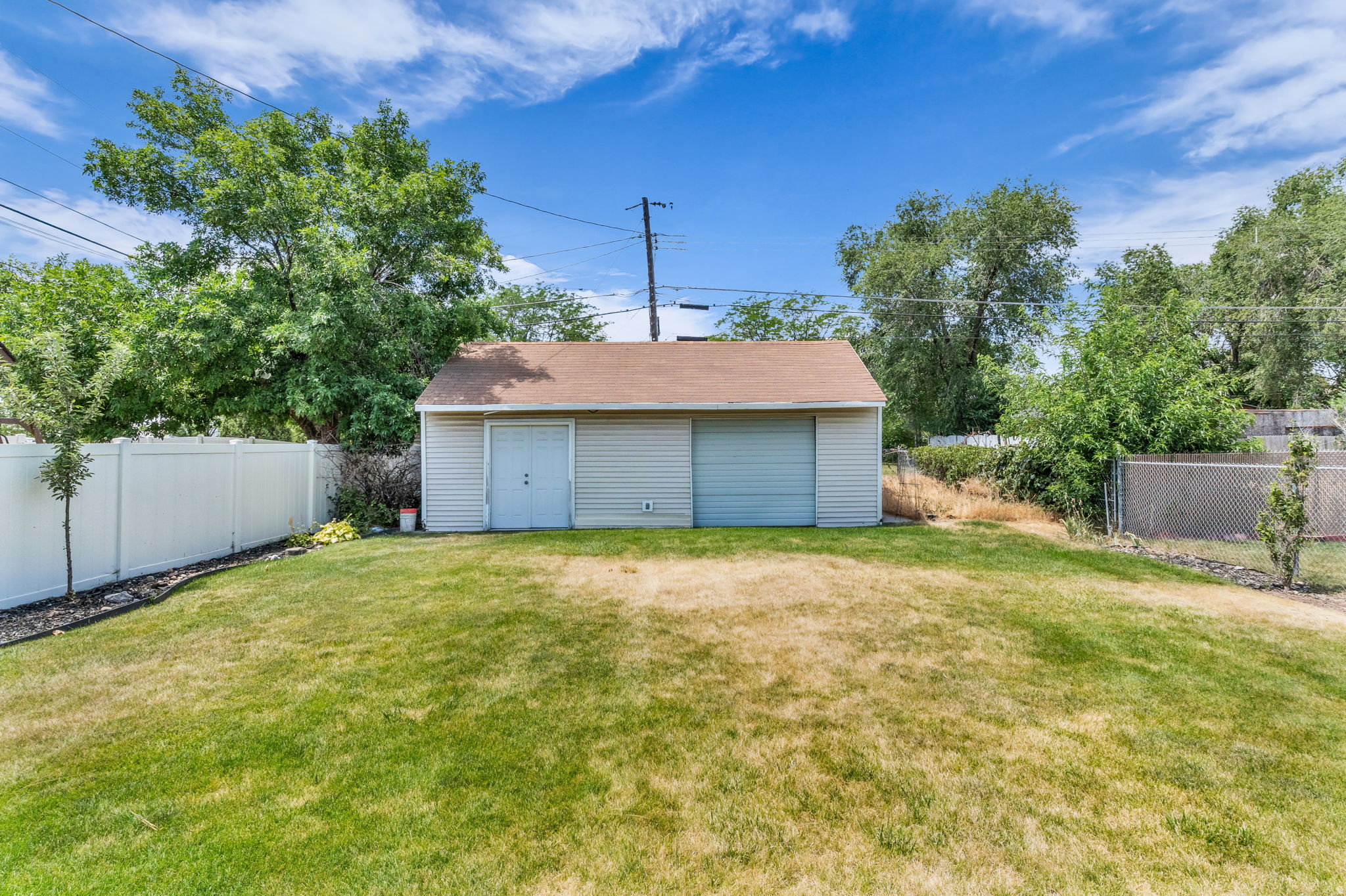 main property photo 59