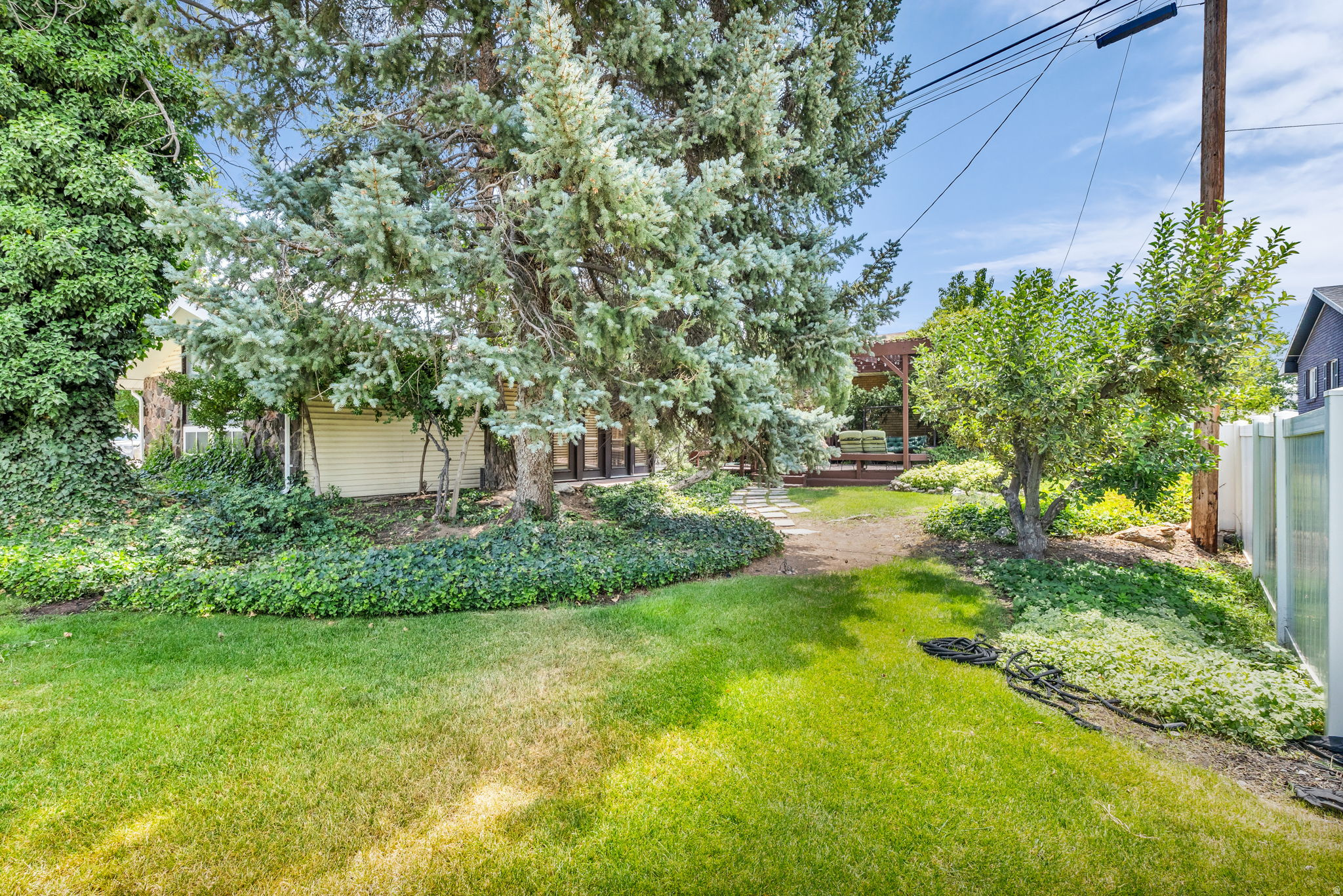 main property photo 60