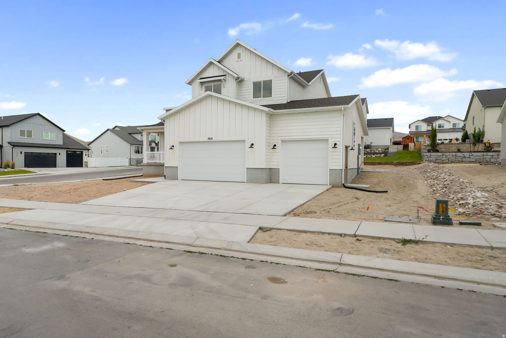 main property photo 14