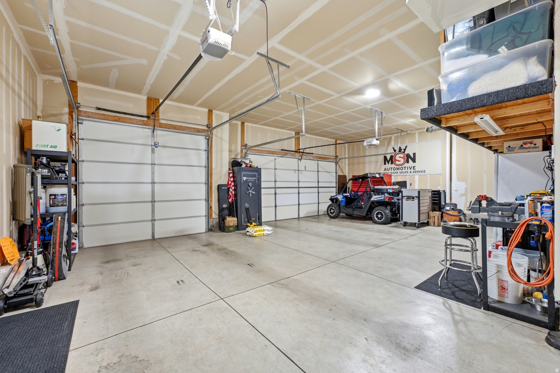 main property photo 50