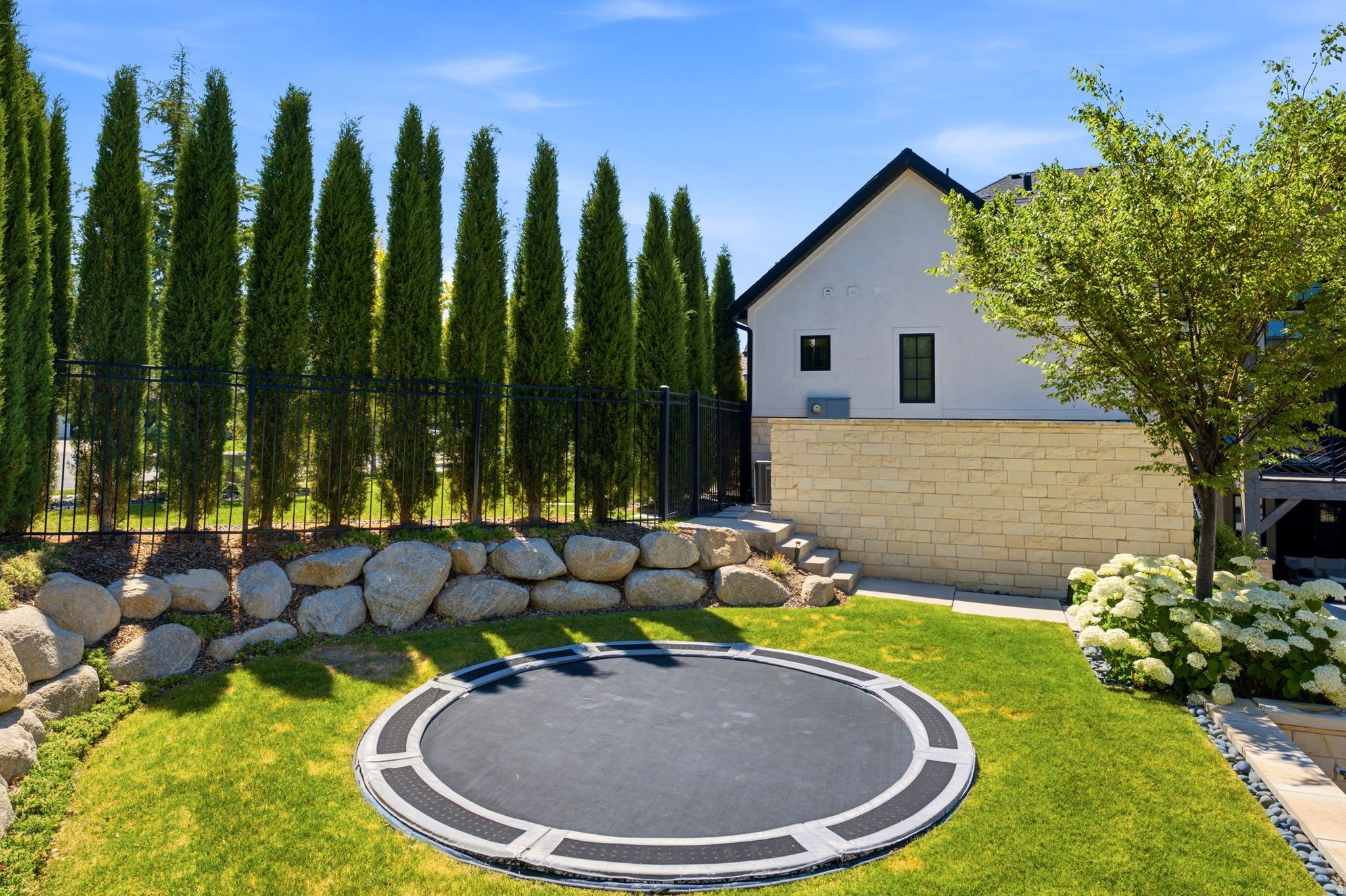 main property photo 78