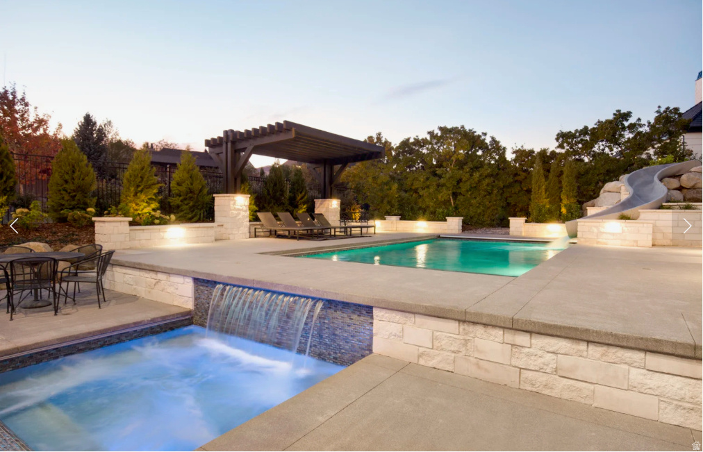 main property photo 81