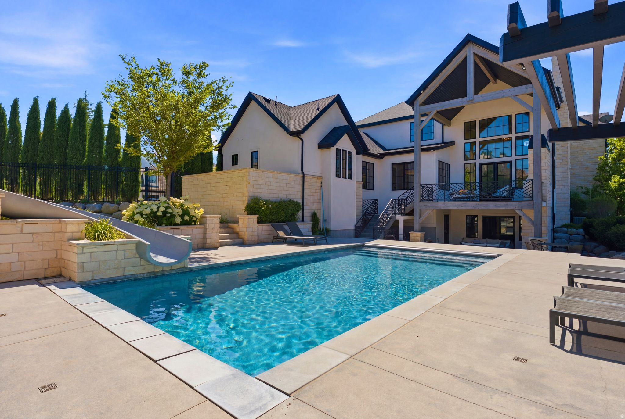 main property photo 82