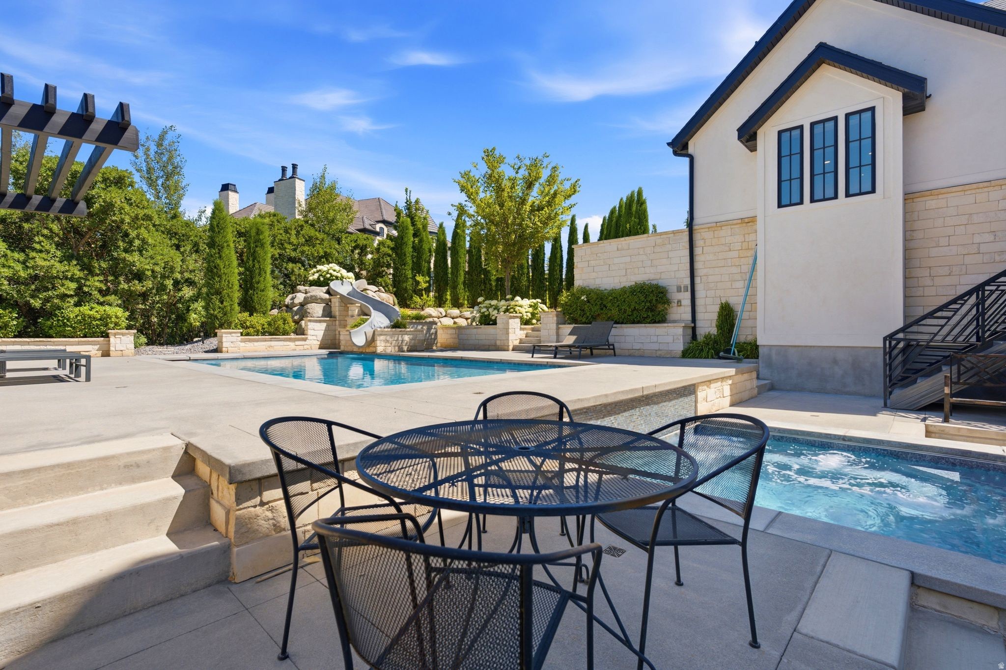 main property photo 84
