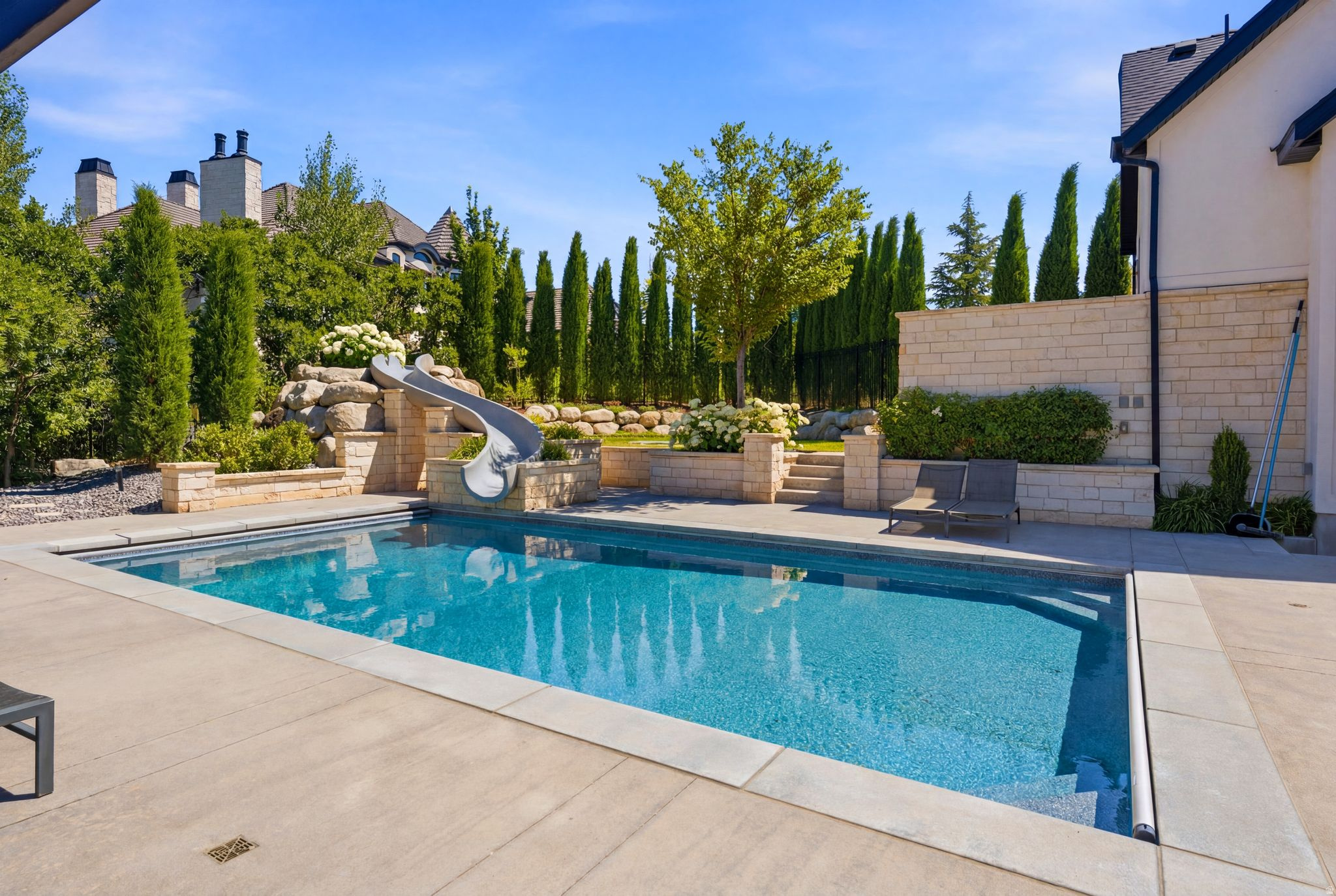 main property photo 85