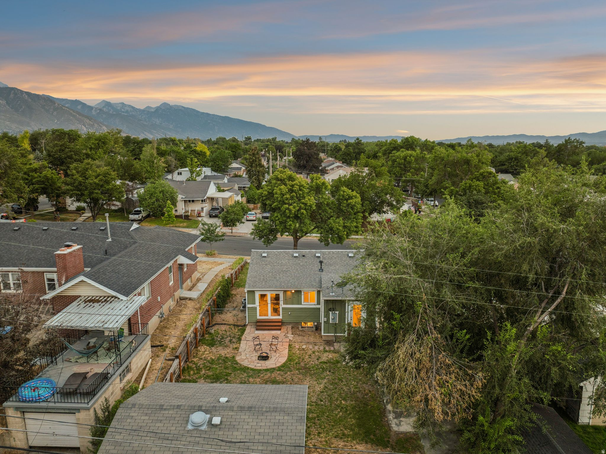 main property photo 37