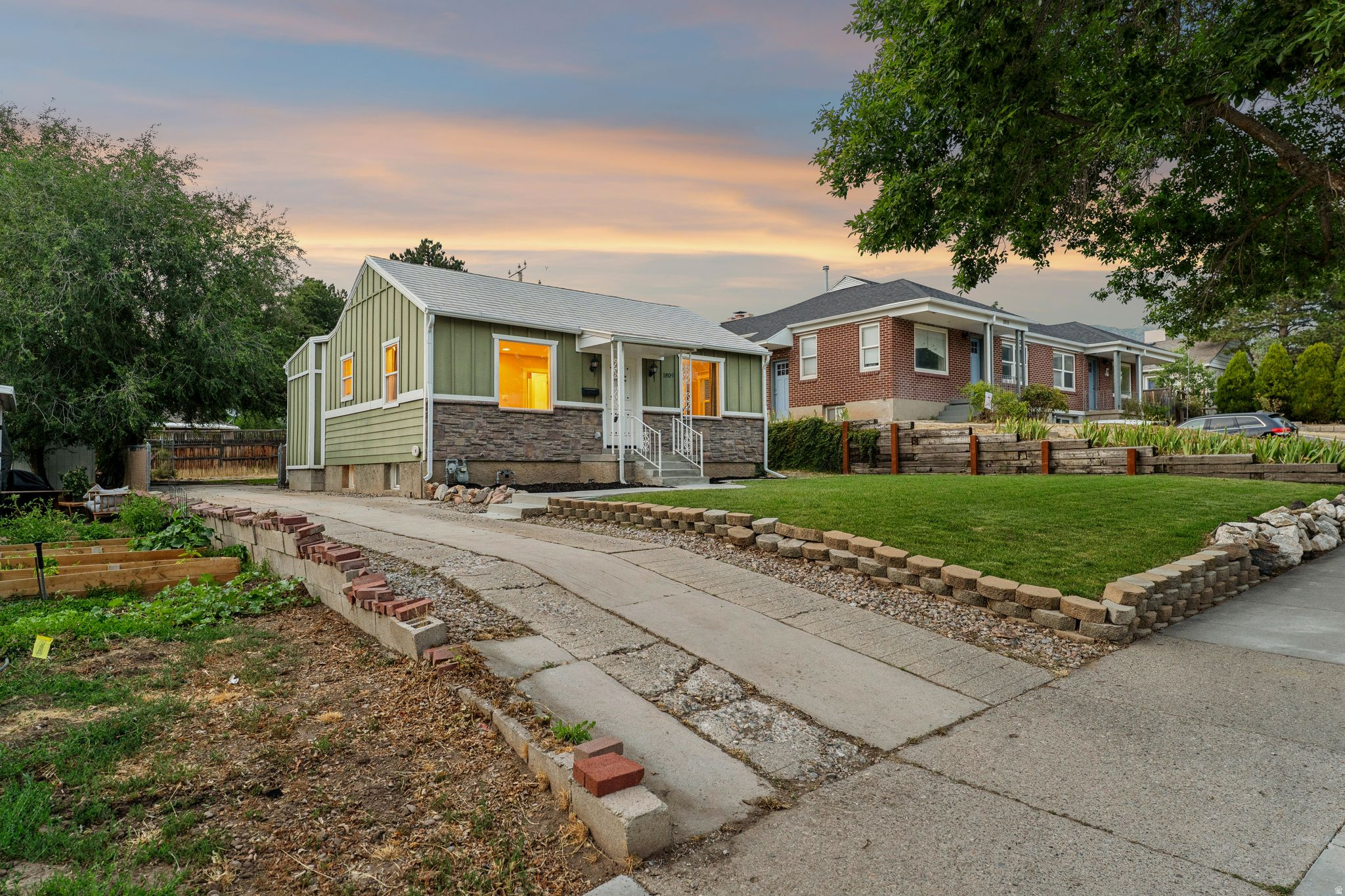 main property photo 42