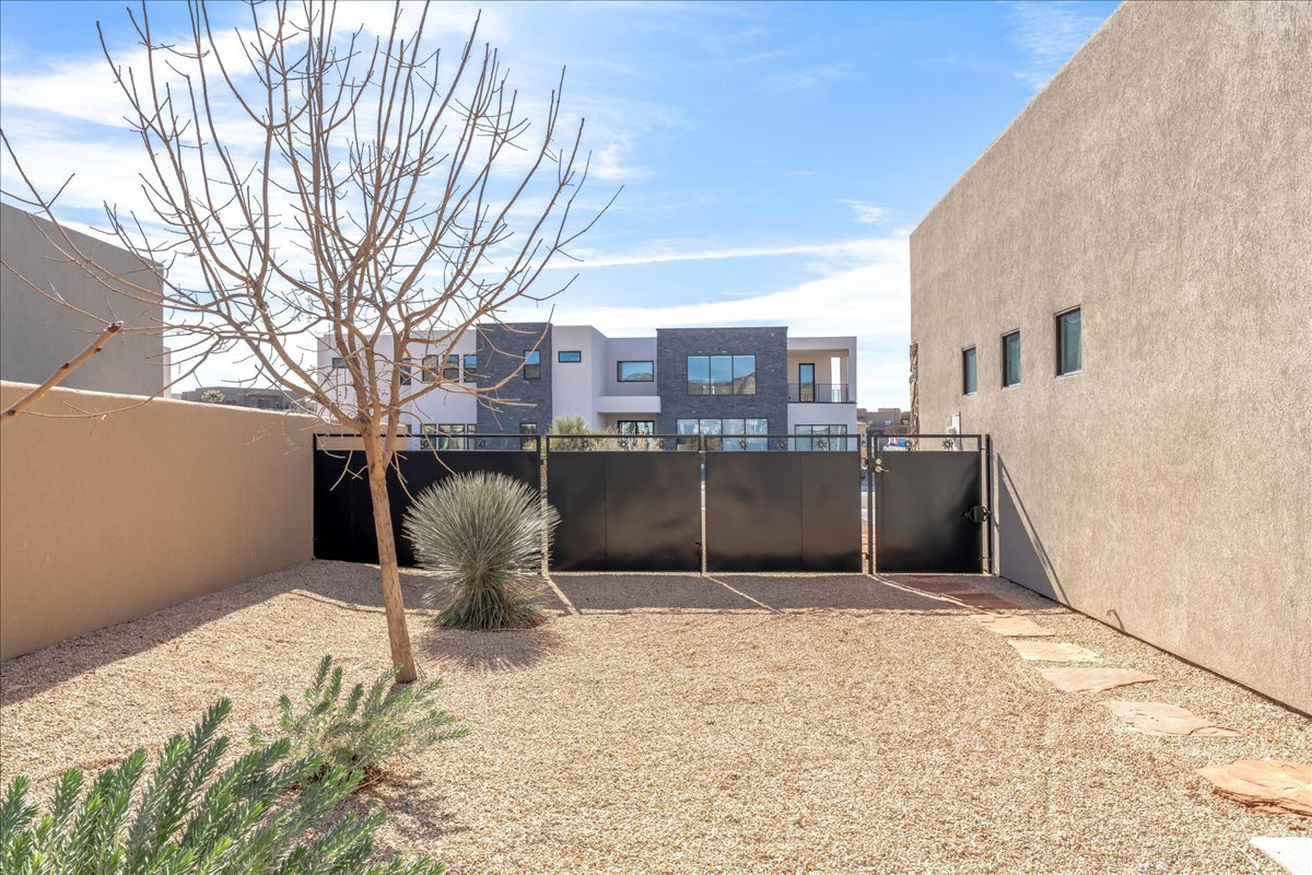 main property photo 61