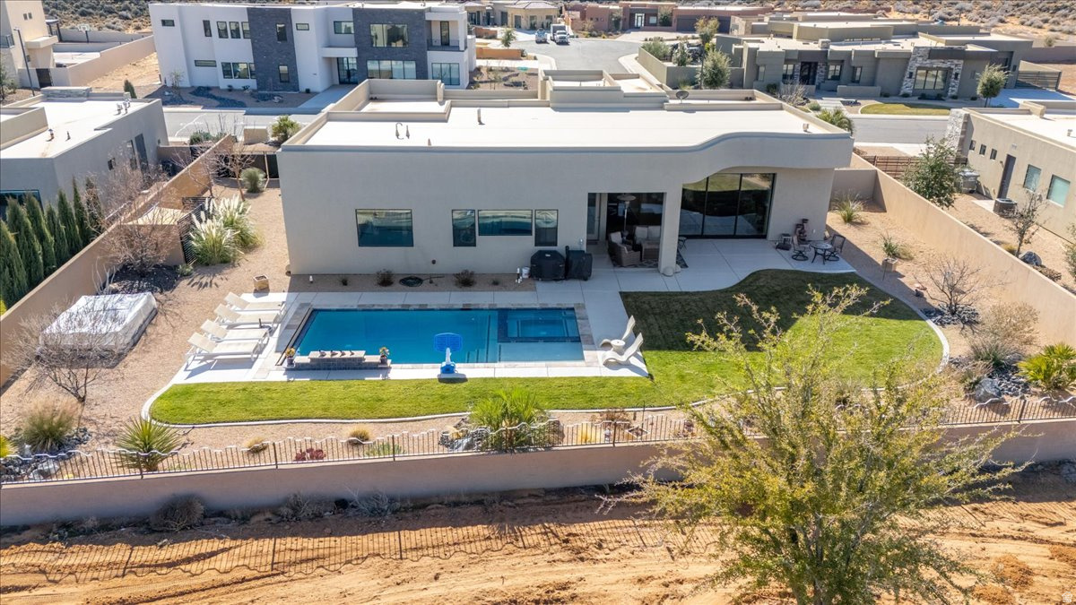 main property photo 73