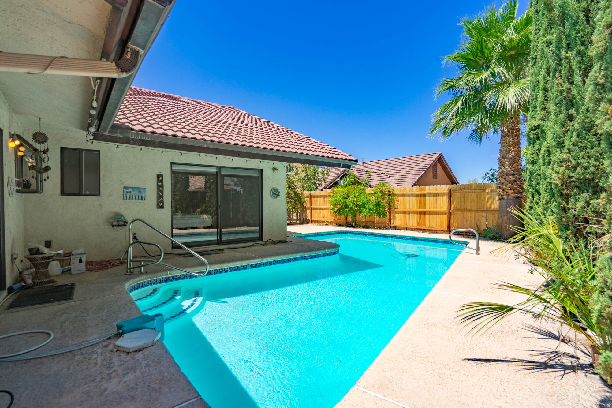 main property photo 57