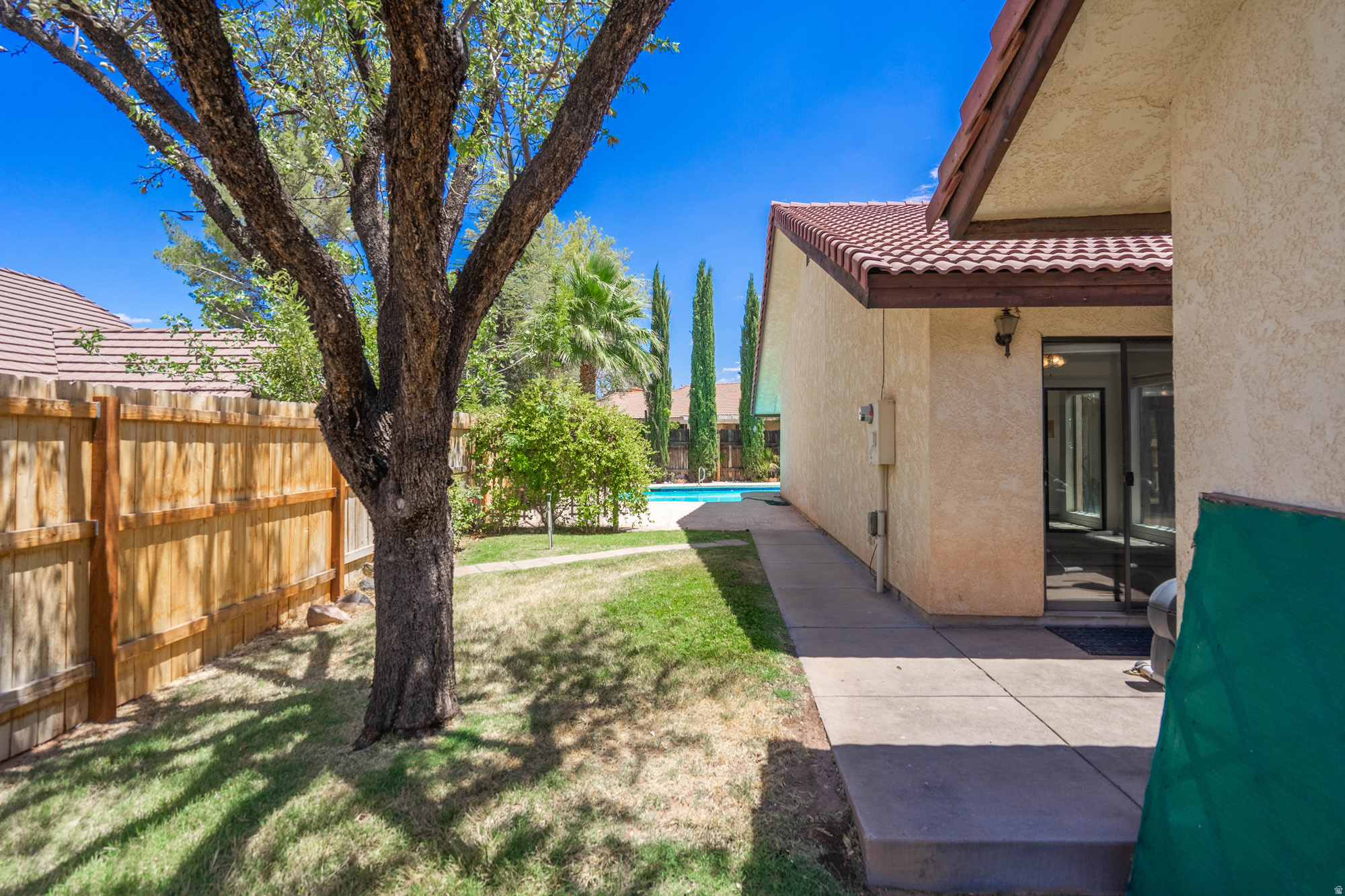main property photo 64