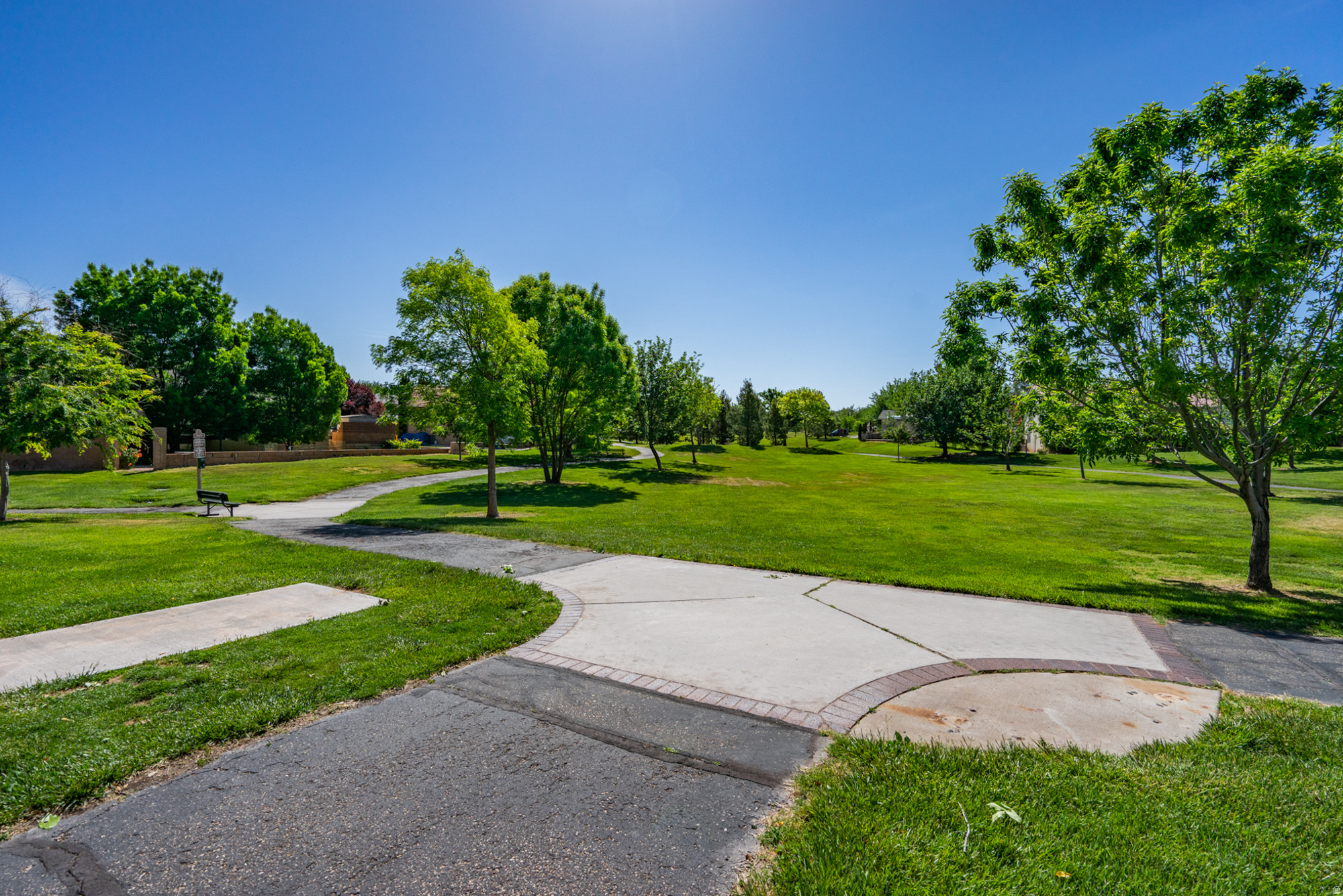 main property photo 80