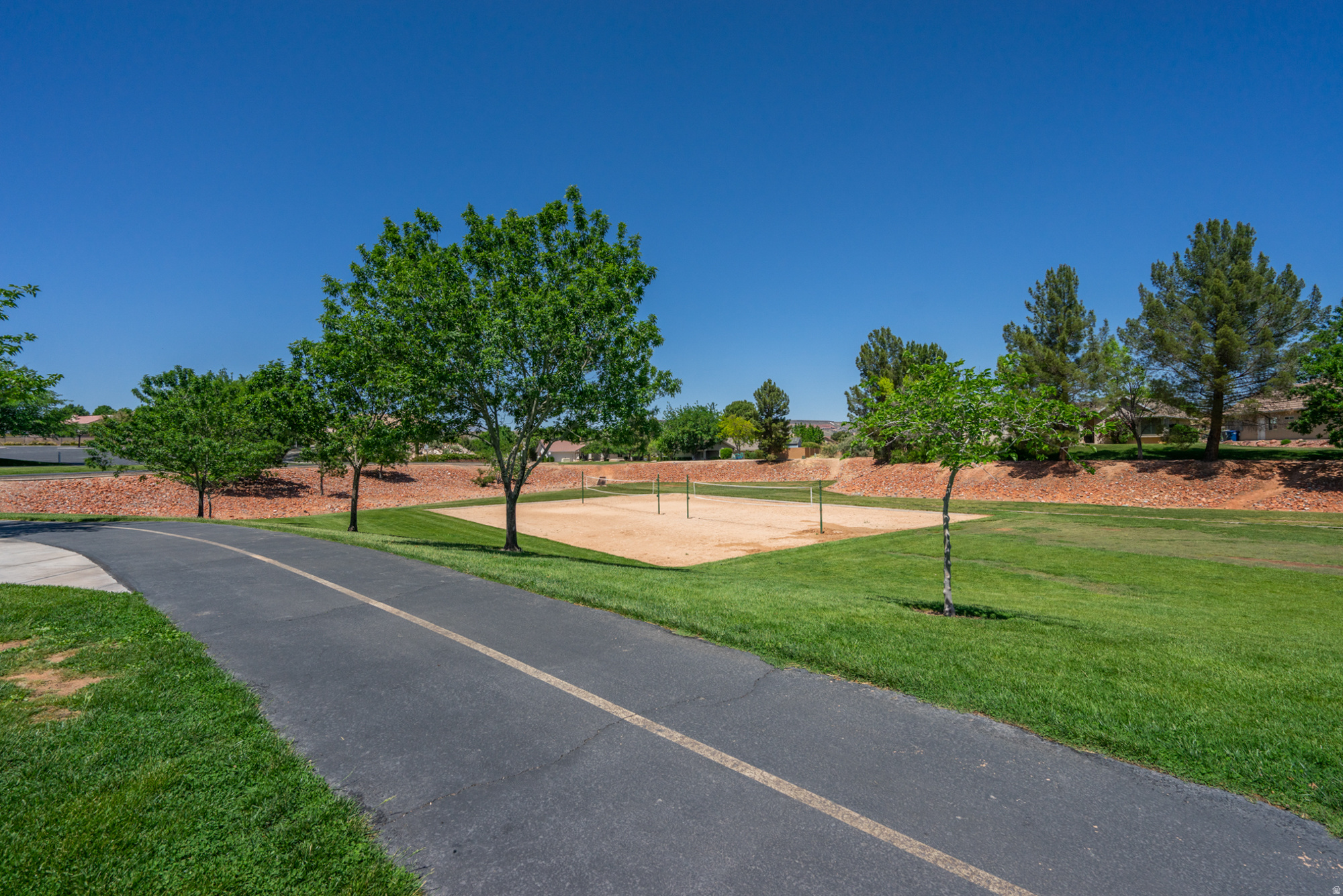 main property photo 89