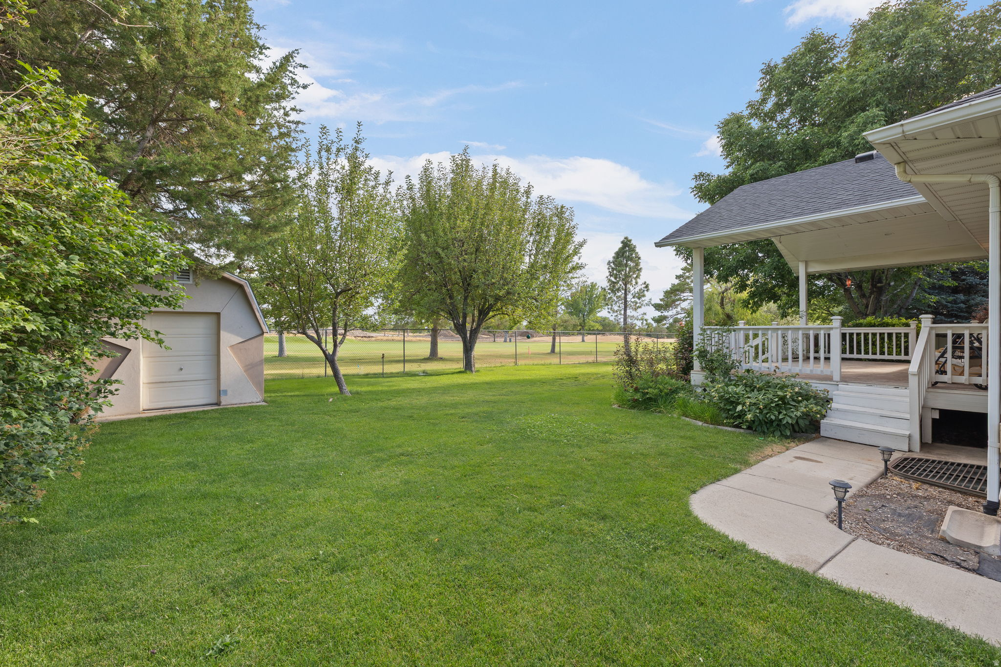main property photo 35