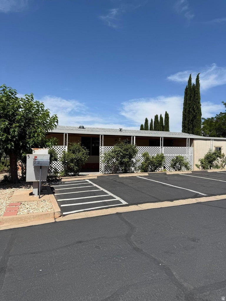 main property photo 27