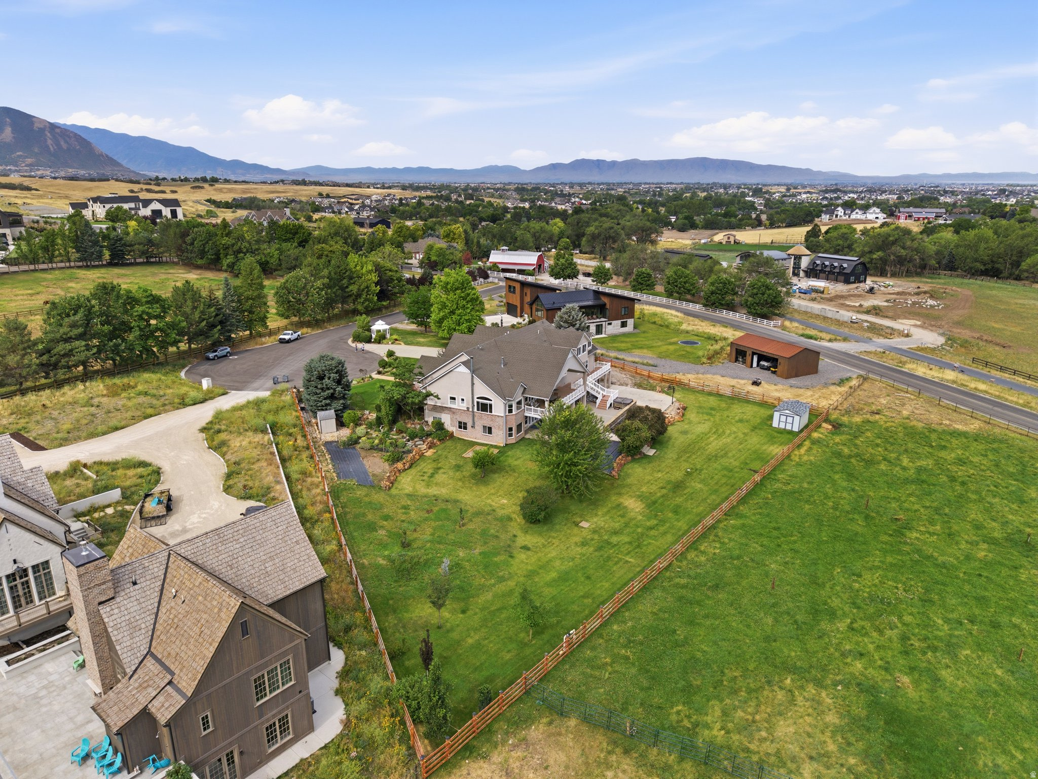main property photo 45