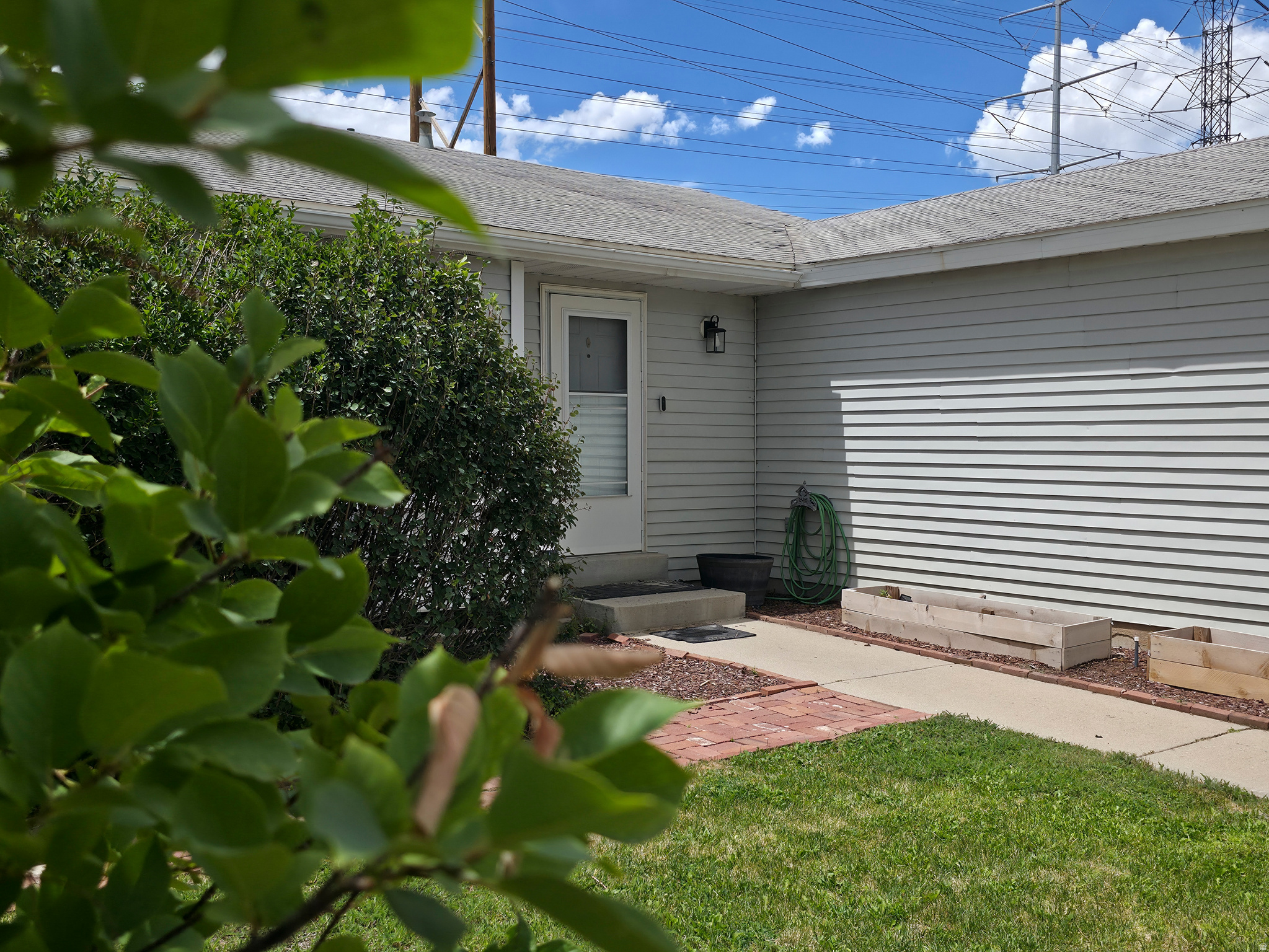 main property photo 107
