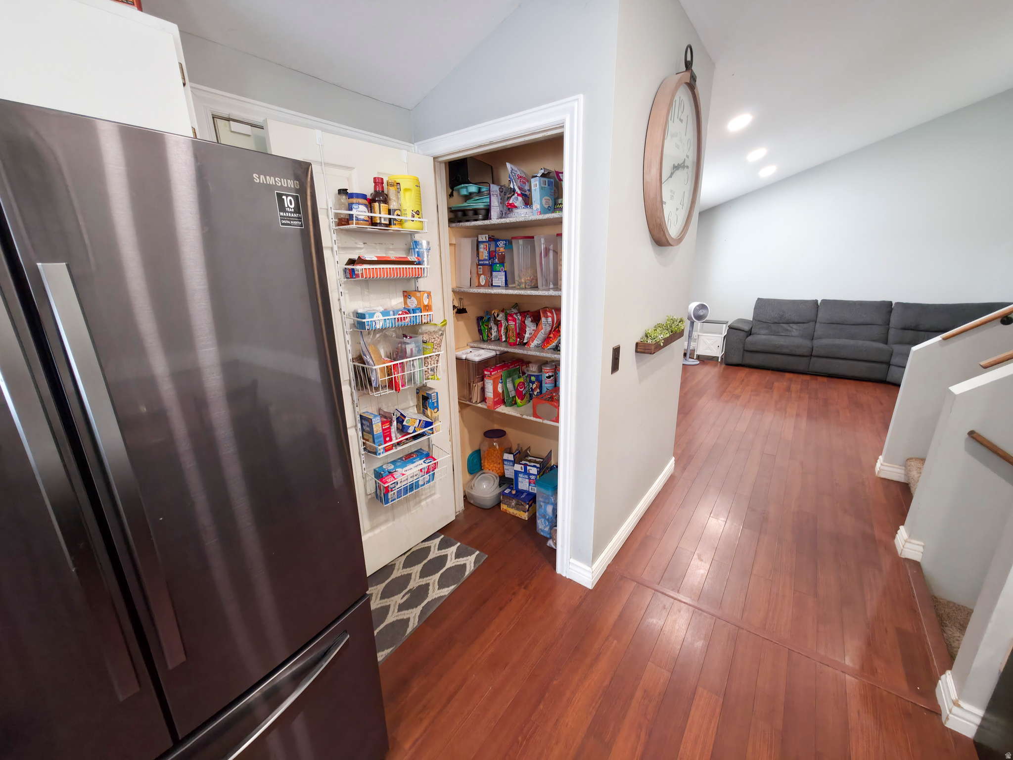 main property photo 15