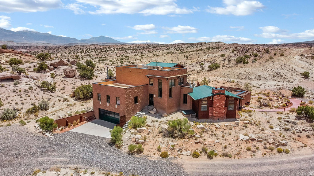 main property photo 83