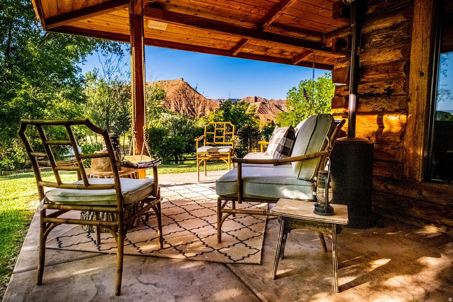 main property photo 7