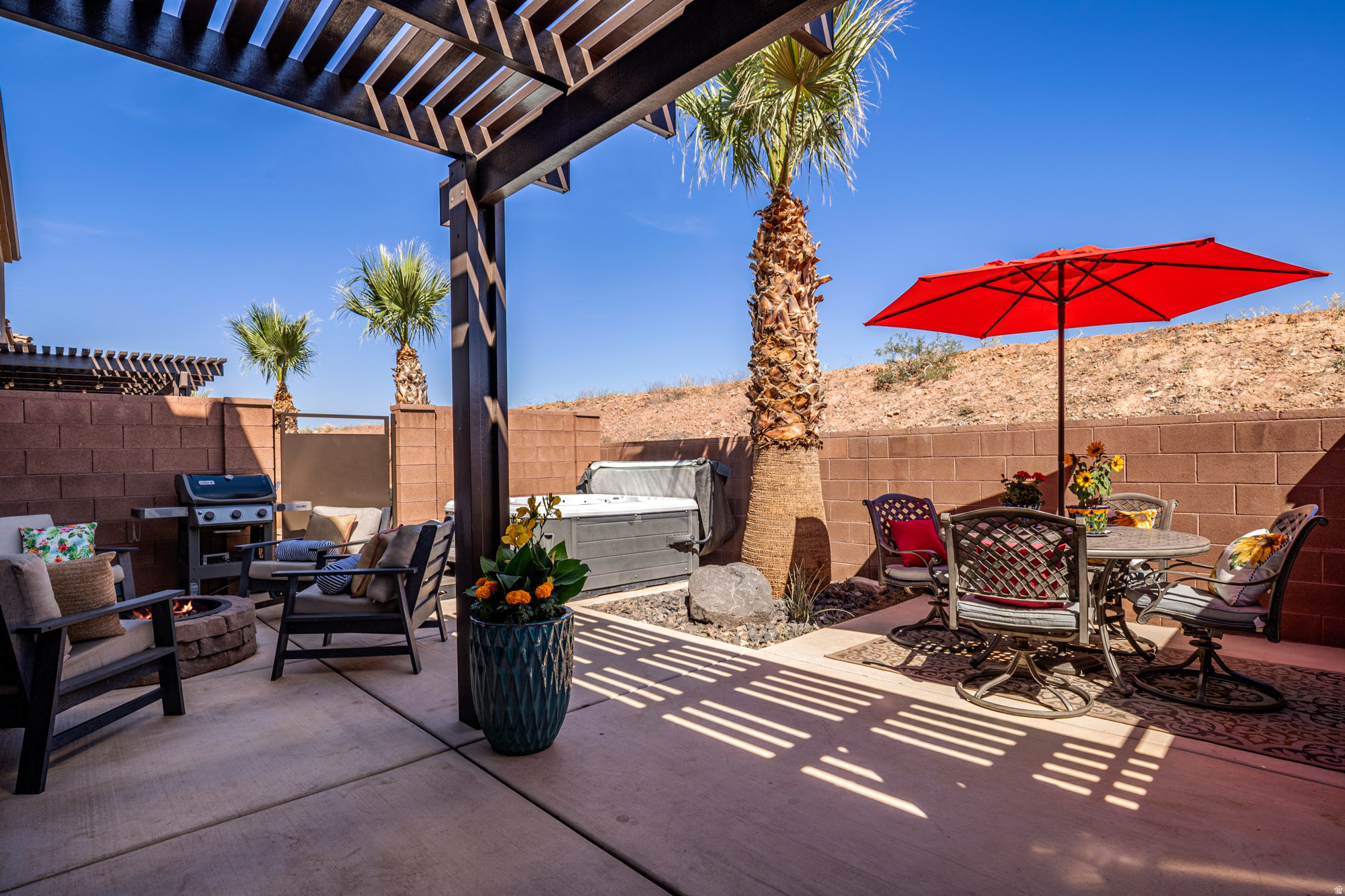 main property photo 60