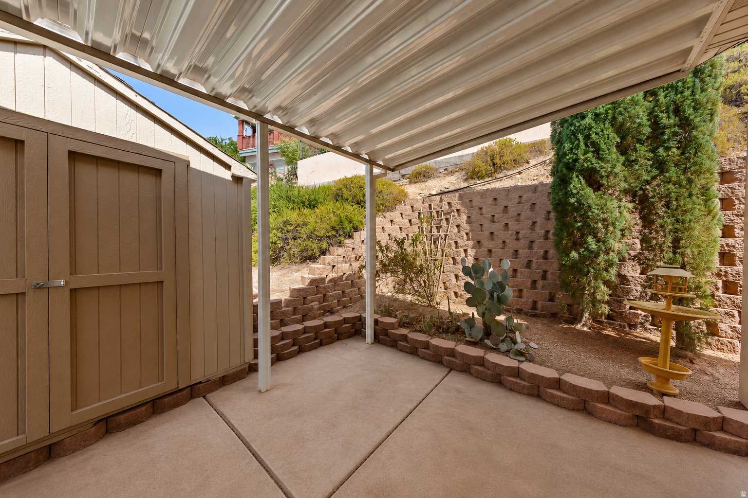 main property photo 18
