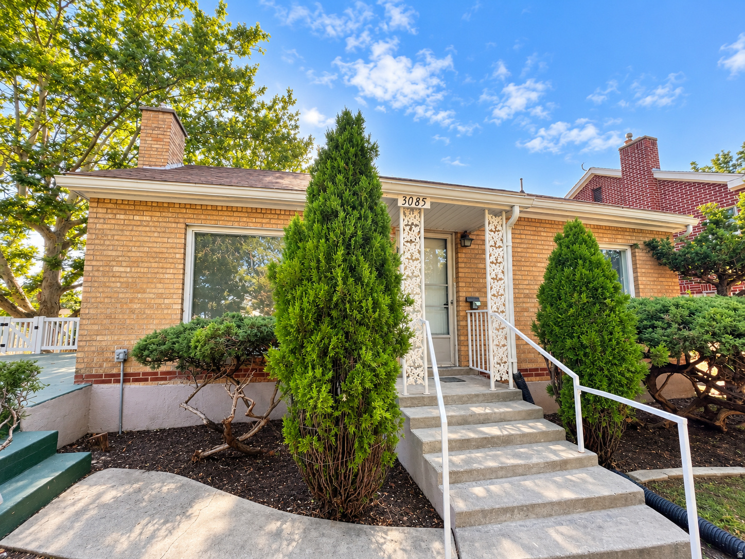 main property photo 0