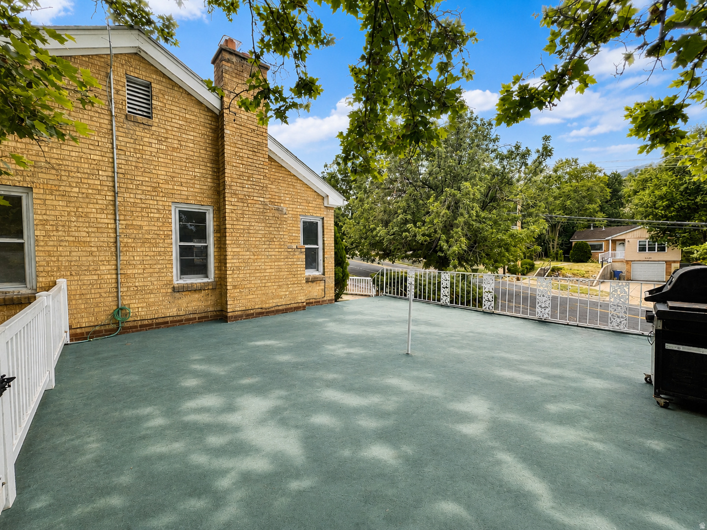 main property photo 22