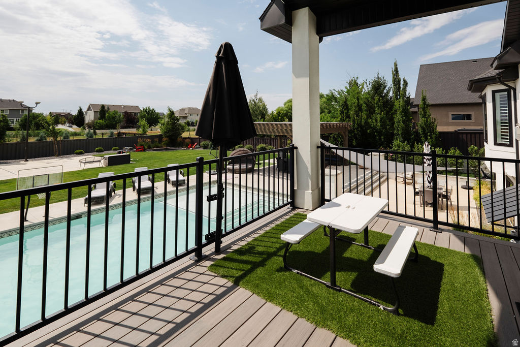 main property photo 89