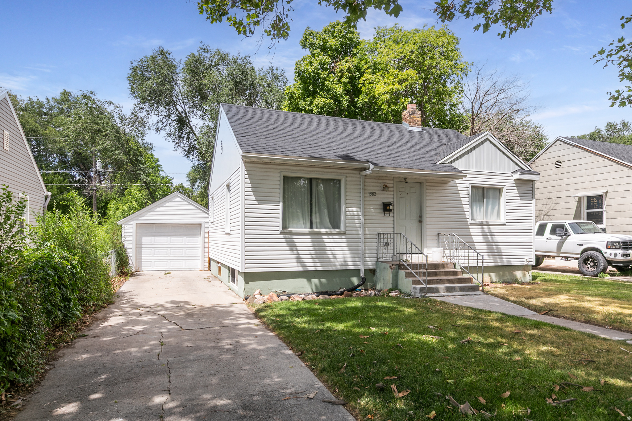main property photo 2