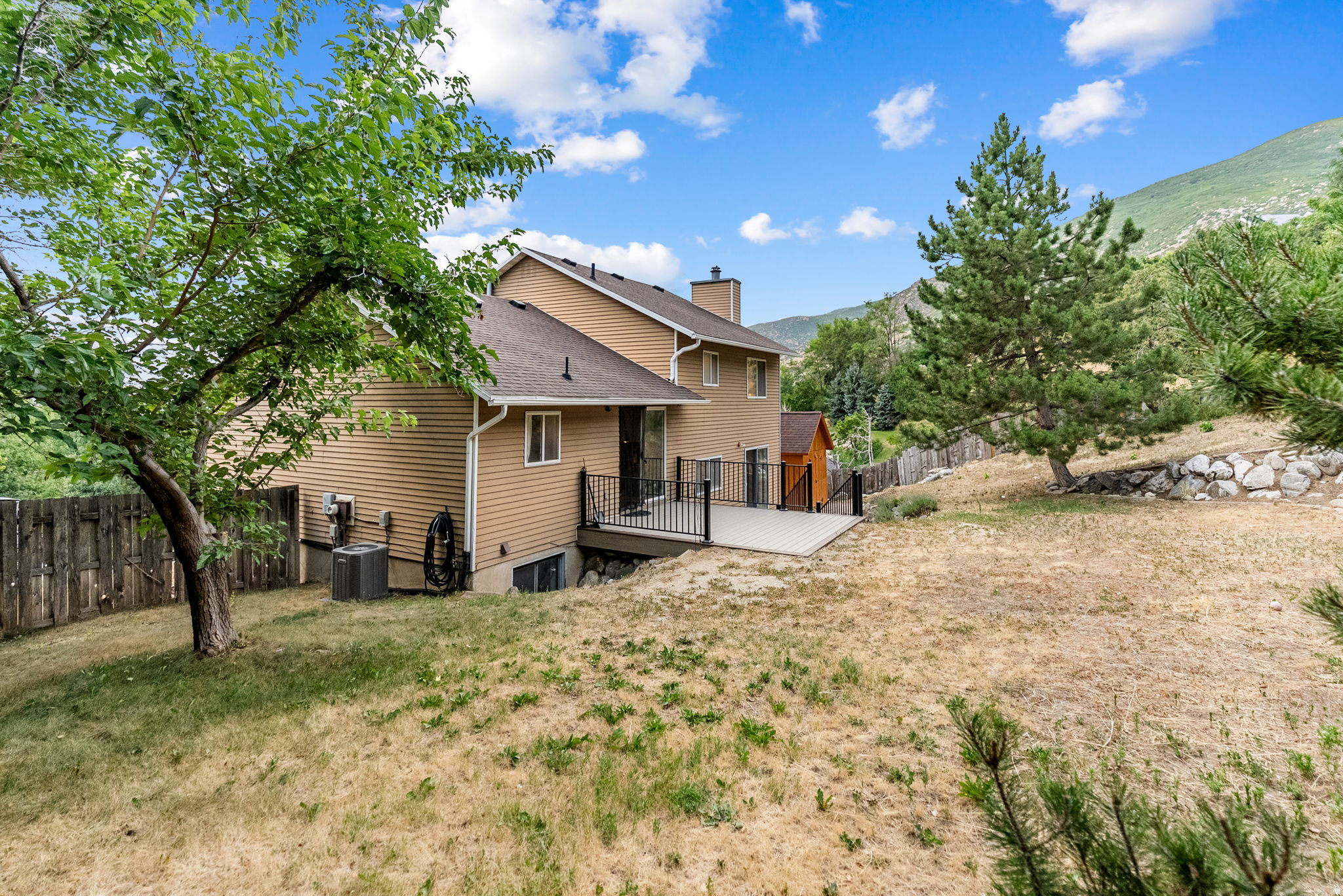 main property photo 38
